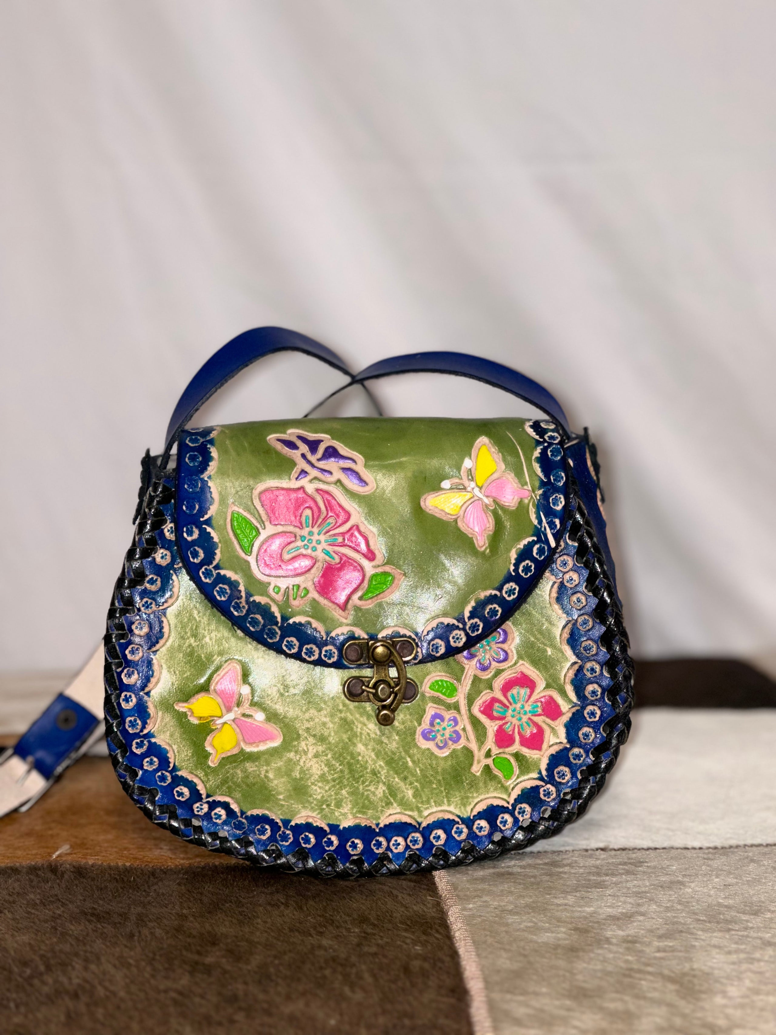 Bolsa de vaqueta con flores grande Tammy s Leather Goods